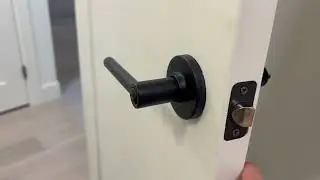 Amazon Basics Contemporary Madison Door Lever with Lock Review