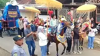 Arak Arakan Kuda Renggong Mekar Muda NS Dan Bonol Group
