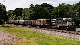NS 4040 Leads A Empty Grain Through Lindale, GA