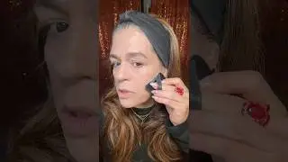 Makeup tip of the day a little hack for bronzer placement. #makeup #makeuphacks #makeupover50