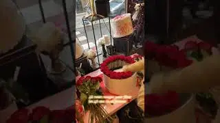 48 roses rouges pour f&ecirc;ter les 48 and🌹❤️ #luvboxparis #flruristeparis