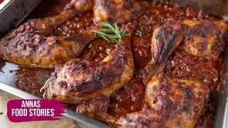 Sonntagsessen - Geschmorte H&auml;hnchenkeulen in Rotwein Tomatensauce - italienische Art - Ofengericht