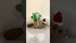 Have you seen a Christmas beaver before??? 🌲🦫