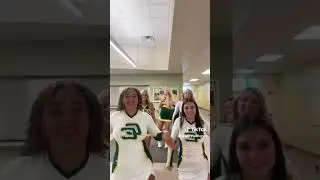 #blonde #cheerdance #yuletidecheer #countrymusic #cheerleading #cheer #dance #fakebody #coupledance
