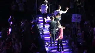 One Direction - Change My Mind with Niall lyric change - Raleigh, NC (22.06.2013)
