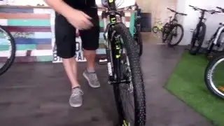 Polygon 29er 8 (spanish subtitles) - SISKIU 7 with shimano Deore XT group and Rockshox Recon