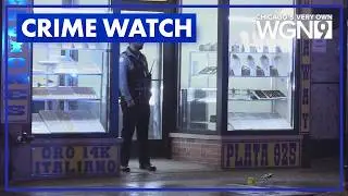 2 men killed in Little Village jewelry store robbery, suspect at large