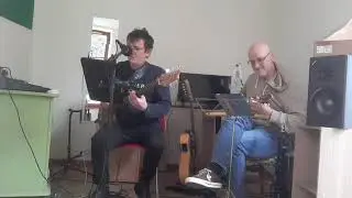 Besame mucho by No problemos (duo)