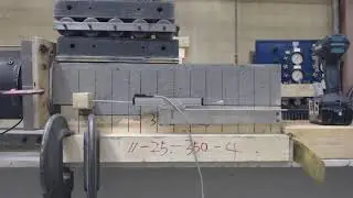 Timelapse of Shear Test on Timber-Concrete Notched Connection