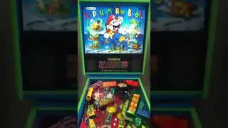 COMICS 2 GAMES IN FLORENCE KENTUCKY! Check out these awesome vintage pinball machines