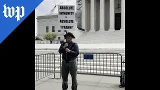 Protesters hope justices deny Trump&rsquo;s request for immunity