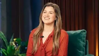 Kelly Clarkson Had To Ice Her Hands From Making Diy Christmas Gifts They Hurt
