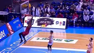 Shabazz Muhammad two-handed dunk after Shaqtin a fool moment | San Miguel vs RoS