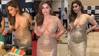 Kangana sharma and arshi khan spotted at #bollywoodactresses