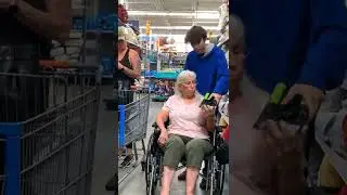 За покупками с бабушкой!!!
