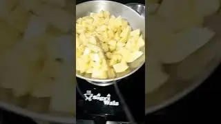 itna mirchi Koon Koon khana psnd krta bmirchi dekh ke koi dare na please 3_4 sabji ka h