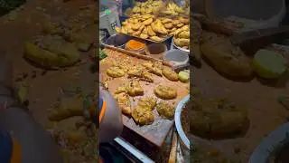 Kakinada Basha Bajji #GodavariZillaloChaiBisketFood E04
