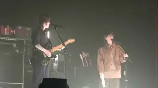 Tegan and Sara - Long banter: movies that traumatised them, T couldn't be a parent + And Darling