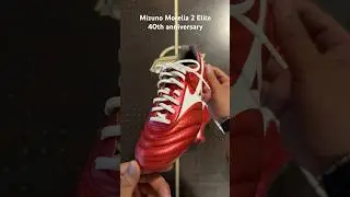 Mizuno Morelia 2 elite. (The best &ldquo;budget football boots on the market)