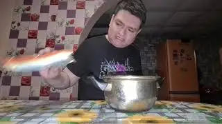 Ночной перекус кореской лапшой Potato Ramen! Руслан Гительнан Перекусывает ночью лапшой! Балдёж 777!