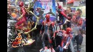 SDCC 2019 HOT TOYS SPIDER-MAN SPIDER-VERSE PS4 Figure Display at SIDESHOW COLLECTIBLES !
