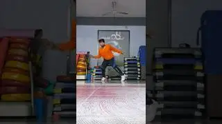 If you like then like and comment #dancecover #femaledancer #trending #dancing #professionalda#trend