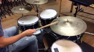 M&aring;ndagsbarn, trummor