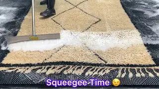 Washing a Wool Shag Rug. #moroccanshagrug #rugbath