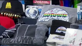 Motown Gifts on Live in the D