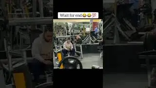 Wait for end😂💯 is this guy a blind?🤔😂 #shorts #blind #gym #workout