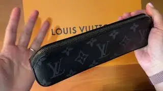 Elisabeth Pen Pouch | Louis Vuitton Review | What fits?