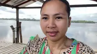 Mengumpul Terkuyung Apong Bersama Mak Di Pantai Pasir Berdekatan Wap Rumah Imba