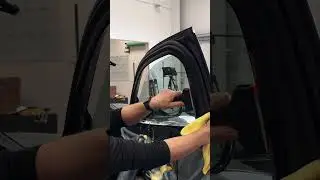 Tinting this BMW with RPfilms 🔥 #windowtinting #rpfilms #tint