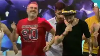 Micky ''Ensenáme a Cantar''