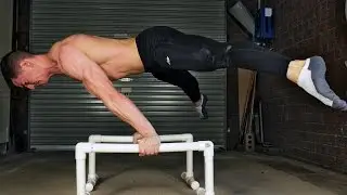 Heavyweight Straddle Planche