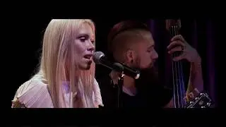 Emily Rowed - Electric (Live at 604 Records)