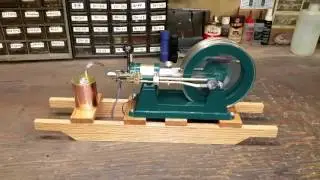 Parsell & Weed Hit-n-Miss Gas Engine Model - Running Nicely