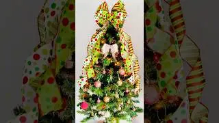 Perfect Holiday Decor! 🎄 Large Green Christmas Tree Topper Bow Review | Festive & Easy to Use
