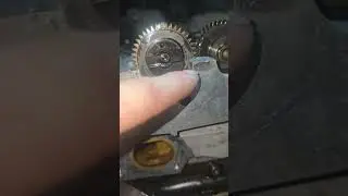 Aligning 2.0tdi camshafts after installing. No Alignment on marks on the gears. #mechanic #vw