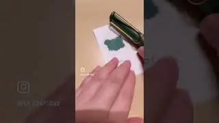 Finding the matching ink to my new fountain pen 🖋️💚