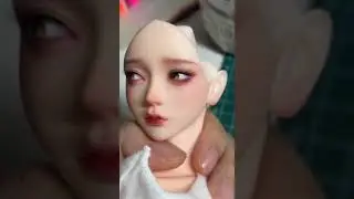 Noble Princess Looking Back 1/4 Scale Statue - Portrait Close-up