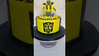 Bumblebee Cake