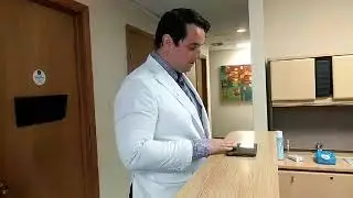 *VIEWER REQUEST* How To Avoid Wrist Discomfort When You're Using The Track Pad On Your Laptop