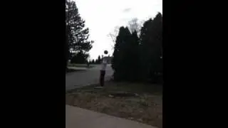 Awesome basket ball shot!!