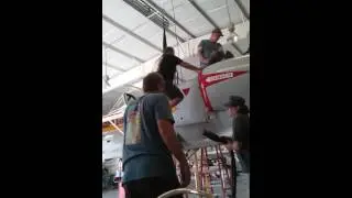 Removal of escapac ejection seats TA4-J