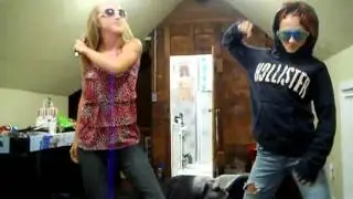 KEN & BARBIE muust see!(: