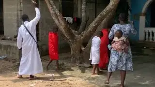 This k1ds were sent from the sp1rit land to manipulate this l1ttle b@by through this evwul tree