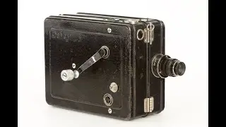 A 35mm hand-crank Cinema Camera