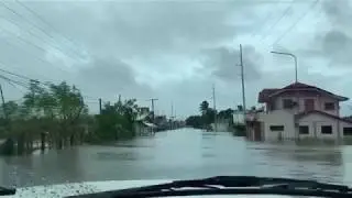 Lakas ng loob sumulong sa baha!😱😱