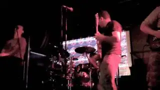 Deep Sixx  - The Middle